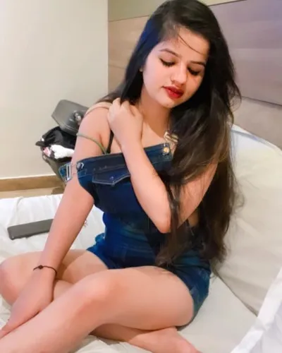 Shalini Pandey